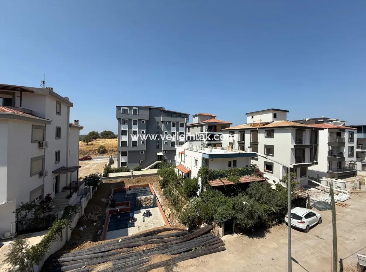 Brandneue 21-Wohnung Zum Verkauf Im Viertel Seferihisar Camikebir | Mit Balkon | Automatischer Verschluss | Arçelik Built-In | Mit Parken