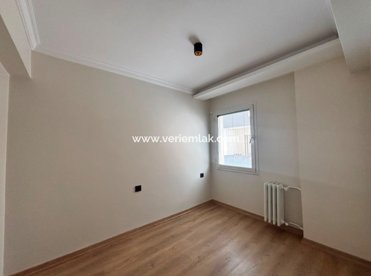 Wohnung Zum Verkauf Gegenüber Des Alsancak Dünyagöz Krankenhauses Kostenlos!