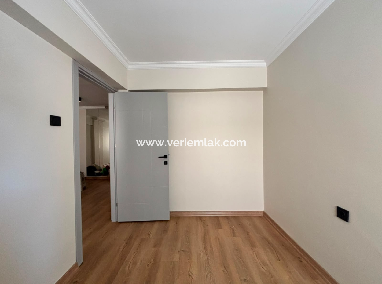 Wohnung Zum Verkauf Gegenüber Des Alsancak Dünyagöz Krankenhauses Kostenlos!