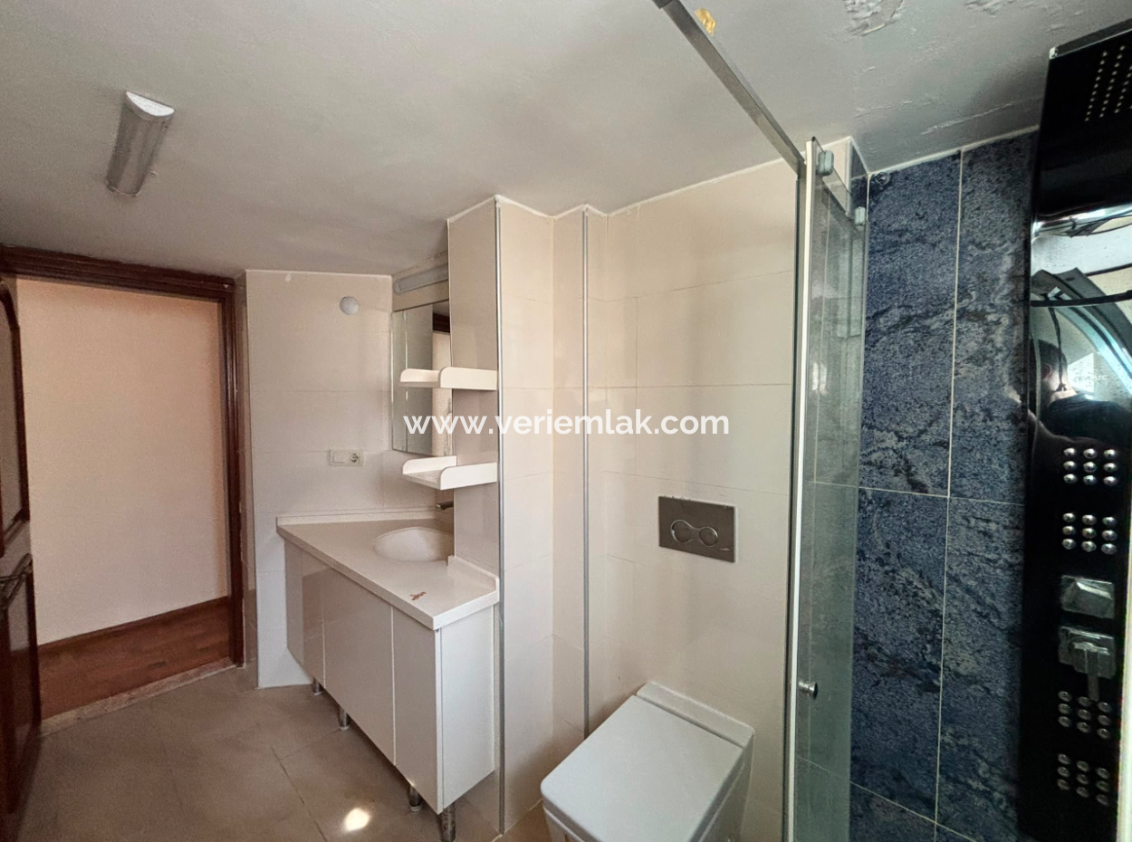 2 1 110 M² Gut Gepflegte Wohnung Zur Miete In Der Nähe Von Alsancak Tevfik Fikret!