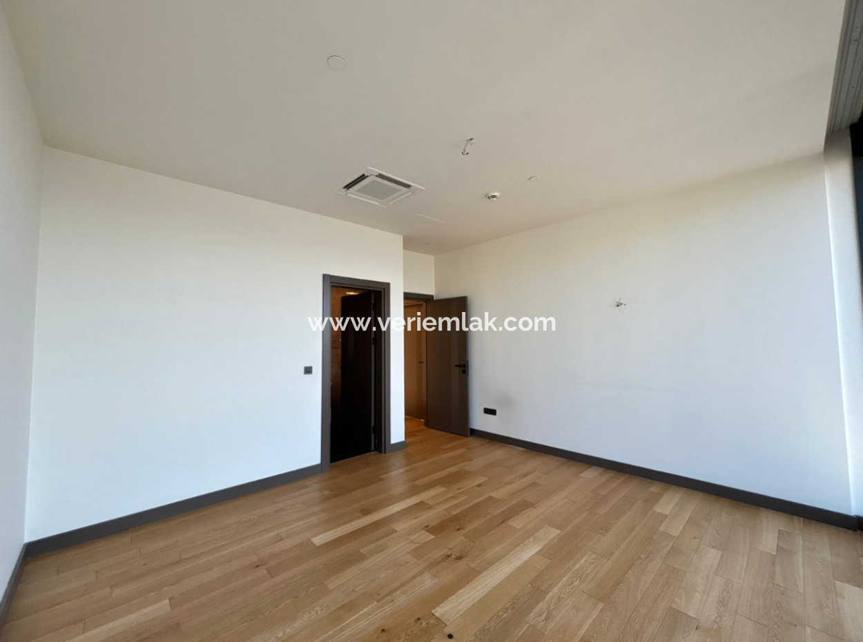 27. Etage 2 Eckwohnung Zur Miete Mit Herrlichem Blick In Mahall, Bomonti
