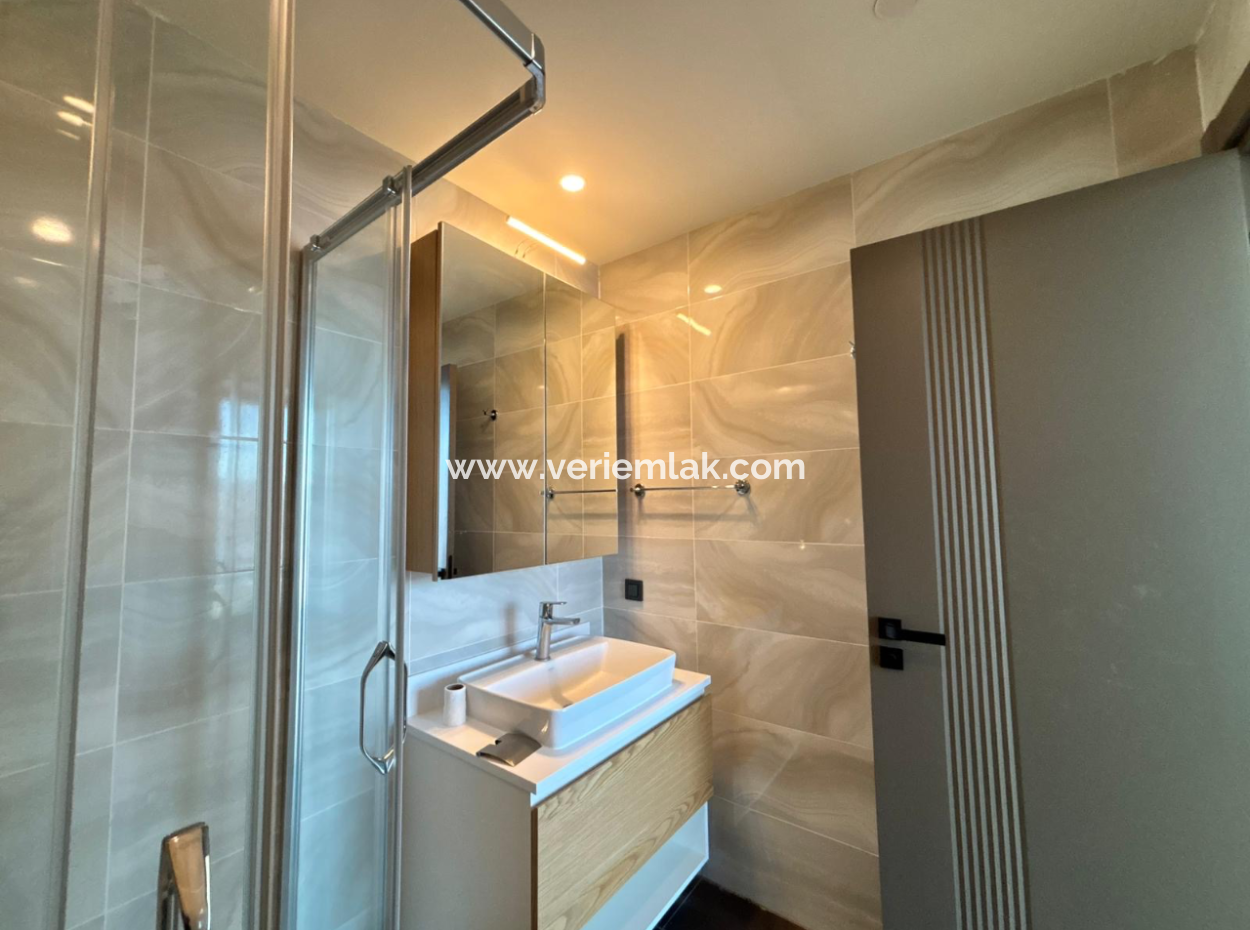 27. Etage 2 Eckwohnung Zur Miete Mit Herrlichem Blick In Mahall, Bomonti