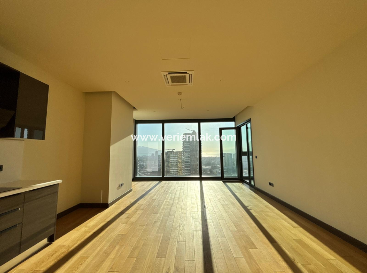 27. Etage 2 Eckwohnung Zur Miete Mit Herrlichem Blick In Mahall, Bomonti