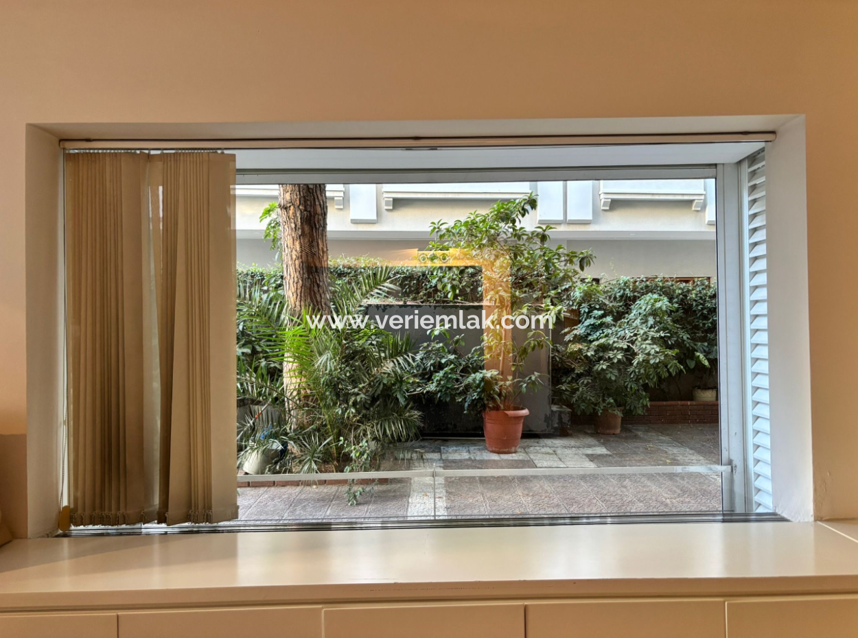 1 1 70M² Konzeptwohnung Zu Mieten Mit Fensterläden In Der Alsancak Libas Strasse