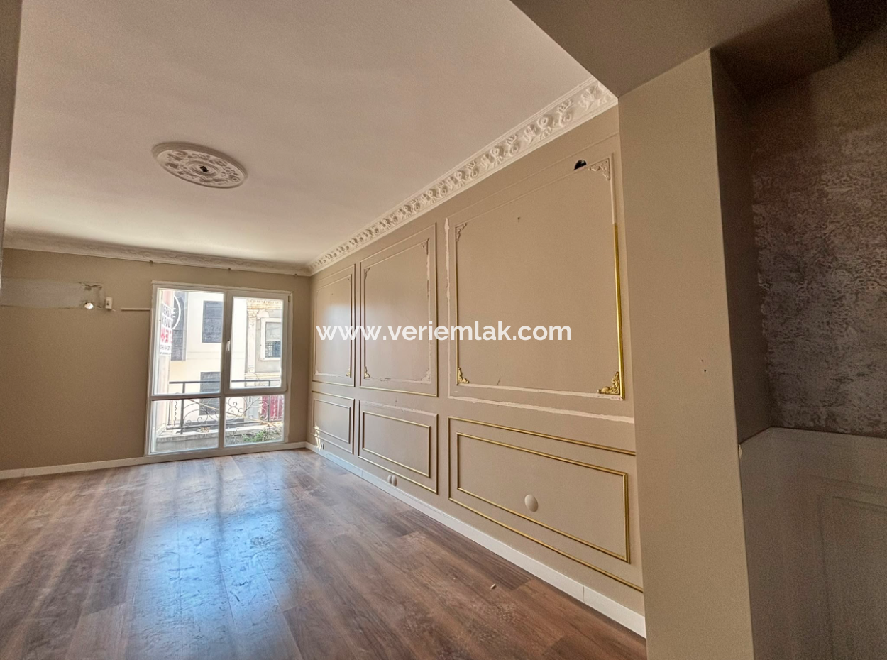 1. Stock 3 1.120 M² Gut Gepflegtes Geschäft Zur Vermietung In Alsancak, Zypern, Martyrs