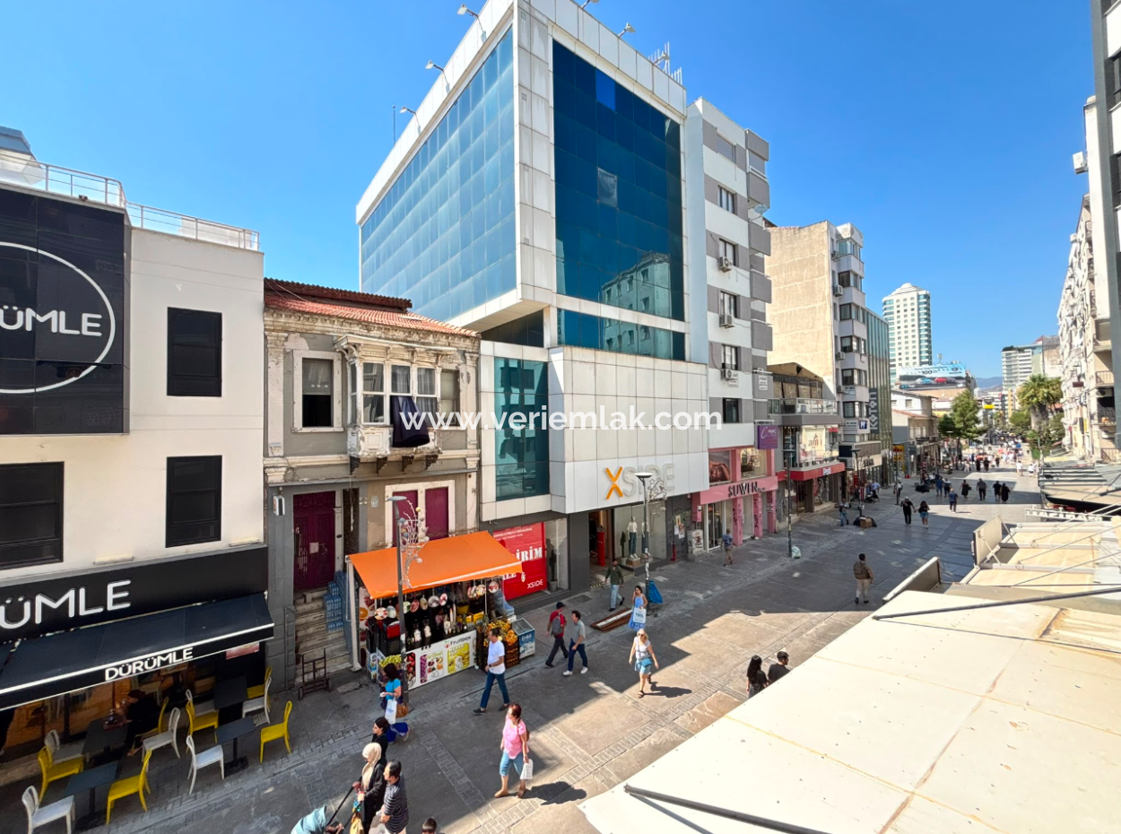 1. Stock 3 1.120 M² Gut Gepflegtes Geschäft Zur Vermietung In Alsancak, Zypern, Martyrs