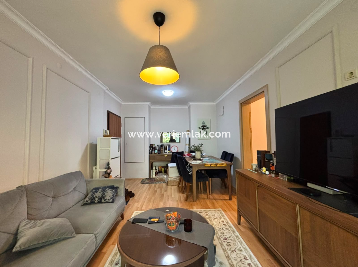 1. Etage 1 1 65M² Sichere Wohnung Zu Mieten Im Karşiyaka-Hochtal!