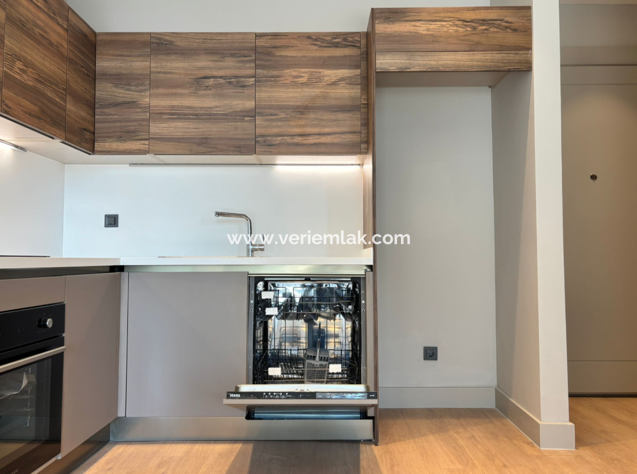 Alsancak Evora Projekt, 22. Stock, 1 Ecke City View Wohnung Zu Mieten!