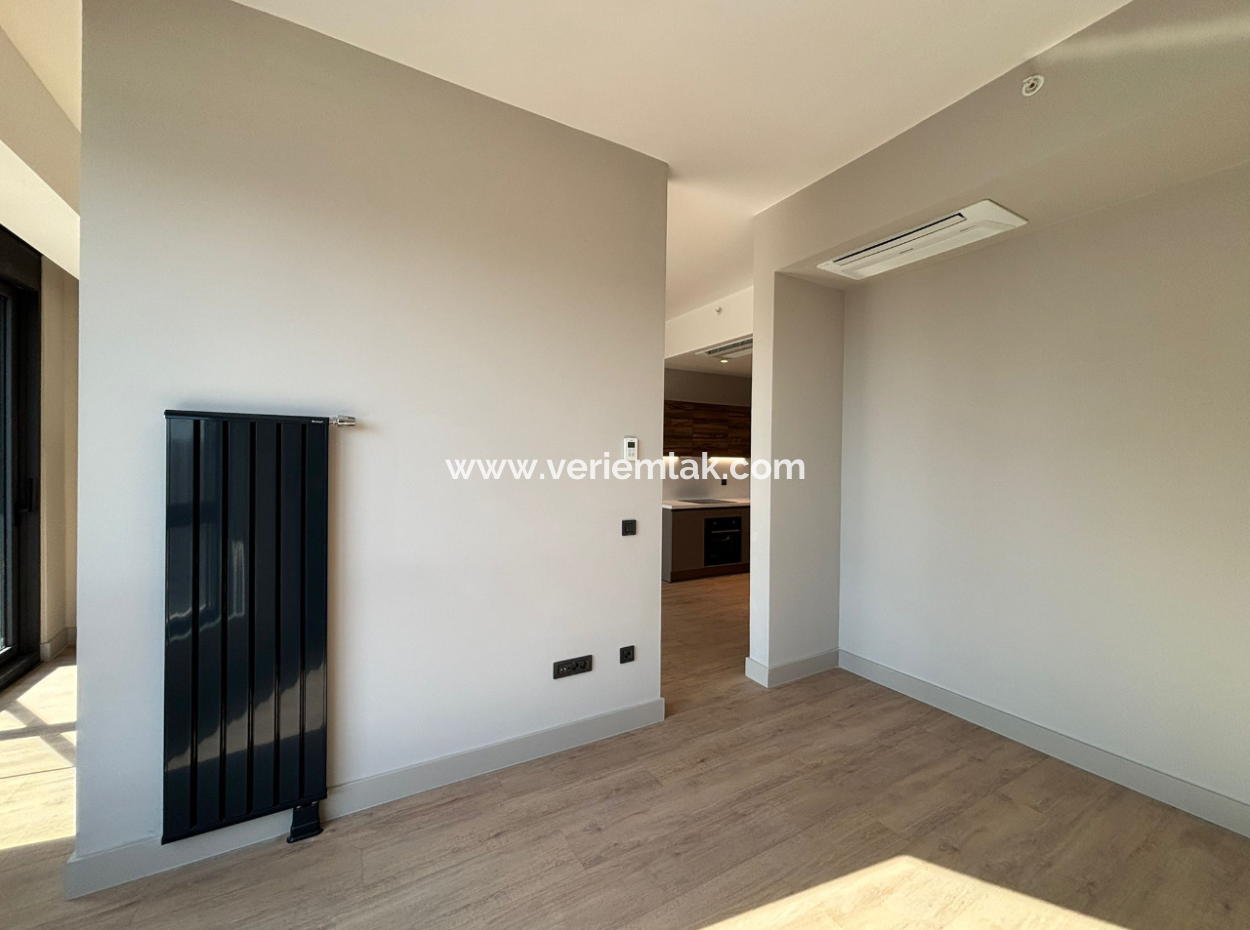 Alsancak Evora Projekt, 22. Stock, 1 Ecke City View Wohnung Zu Mieten!