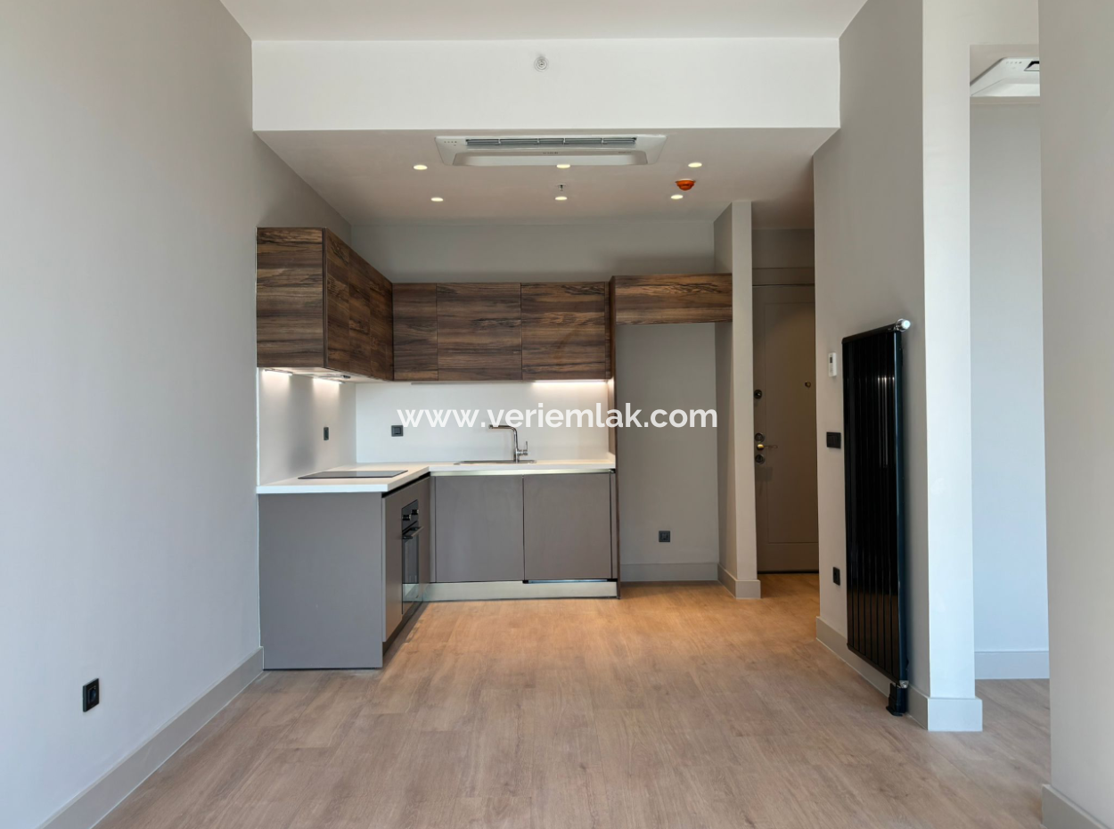 Alsancak Evora Projekt, 22. Stock, 1 Ecke City View Wohnung Zu Mieten!