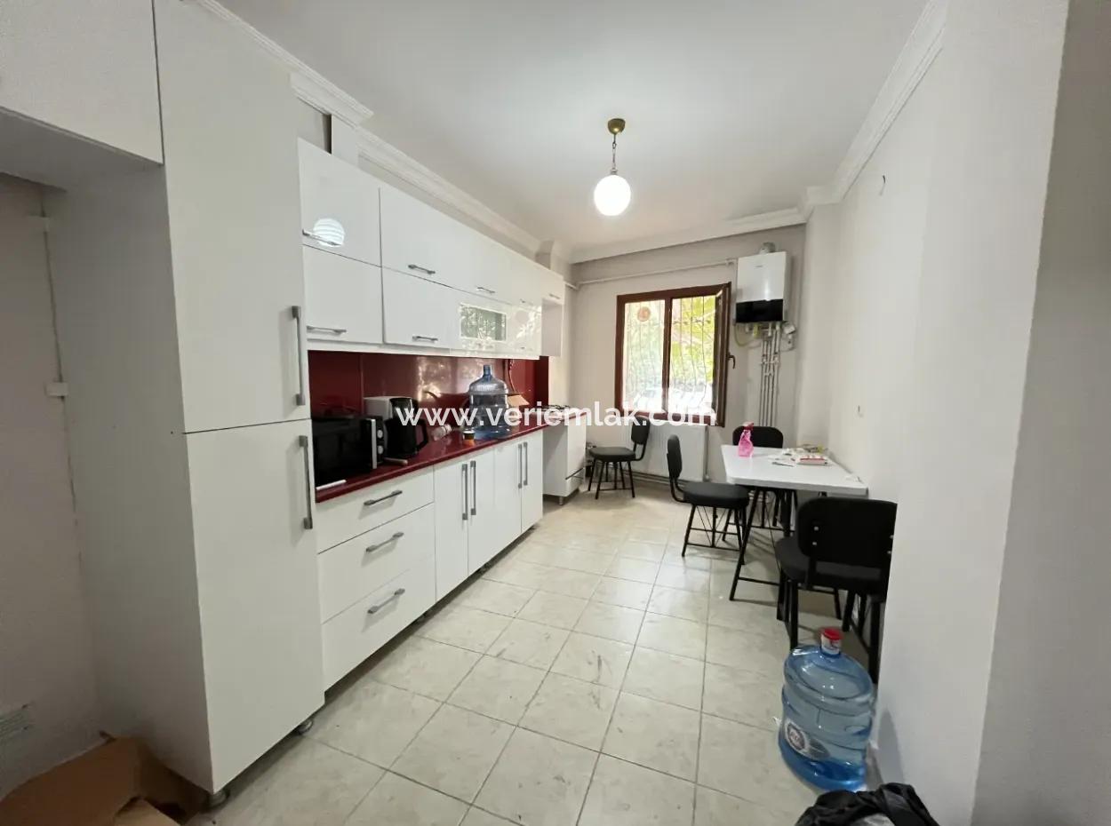 3 1 Wohnungen Zum Verkauf Im Stadtzentrum Von Seferihisar | 130 M² | Separate Küche | Erdgeschoss | Offene Vorderseite