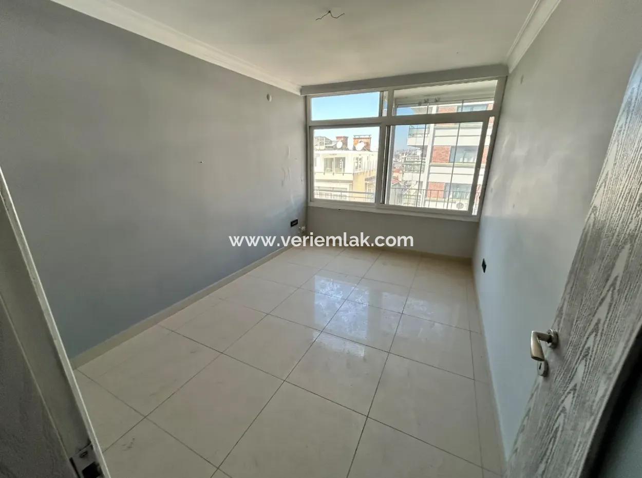 100M2 2 1 Büro Zu Mieten Am Talatpaşa-Boulevard, Gegenüber Von Migros