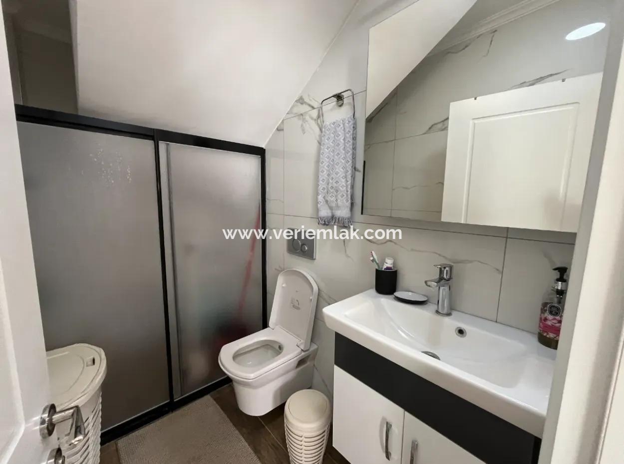 Luxuriöses Duplex Auf Einem Gelände Mit Meerblick Und Pool In Seferihisar Doğanbey!