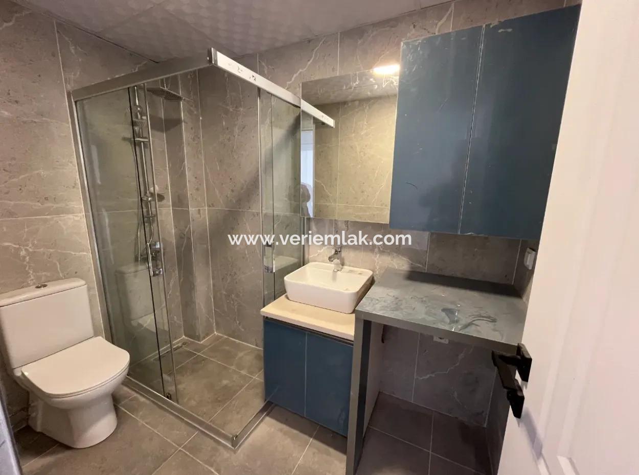 11-Wohnung Zur Miete Im Seferihisar Center