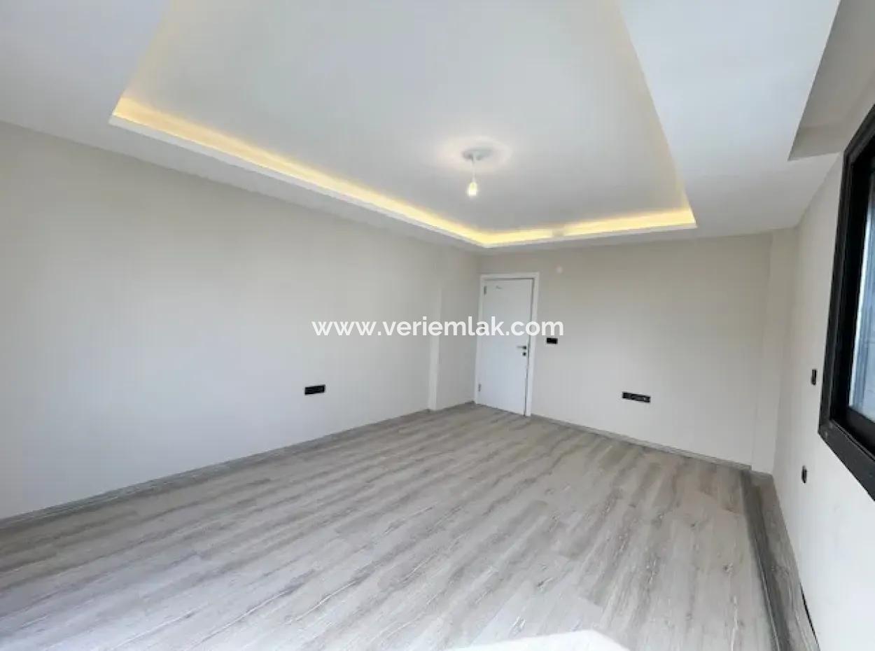 6 1 Neue Villa Mit Pool In Seferihisar Akarca