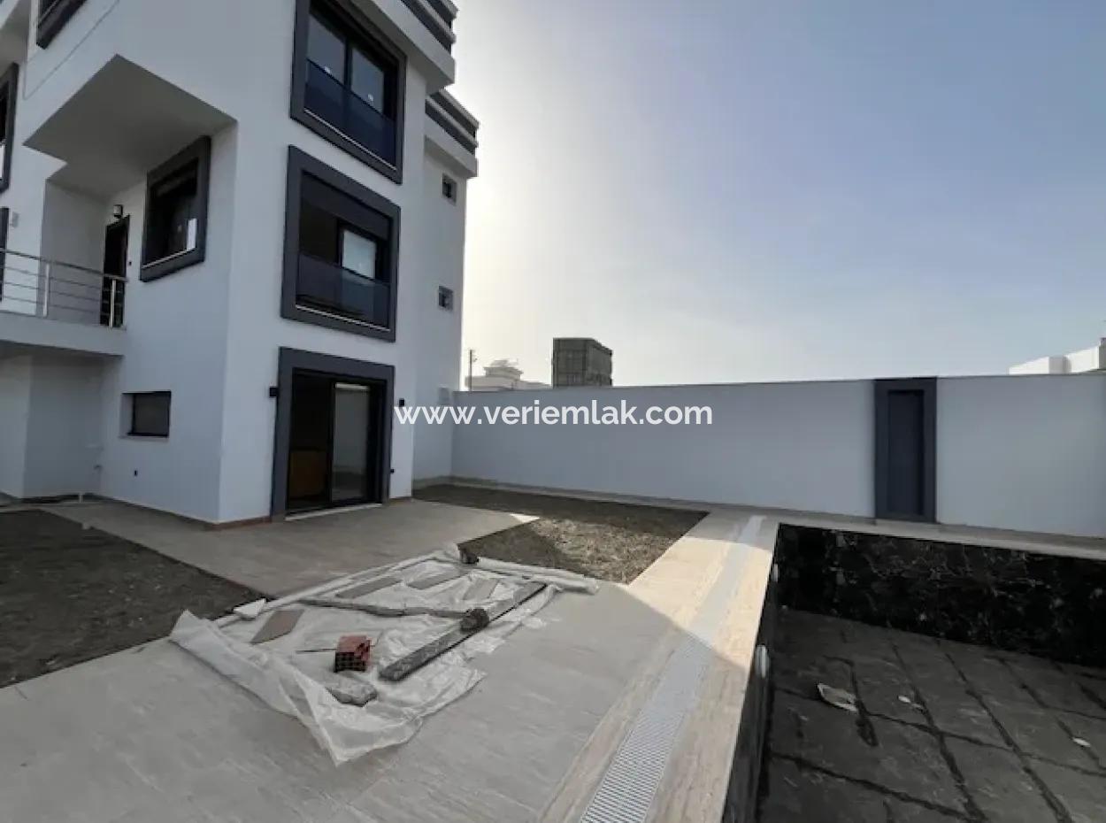 6 1 Neue Villa Mit Pool In Seferihisar Akarca
