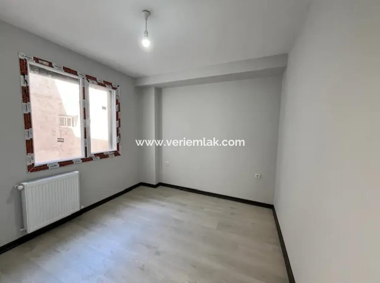 2 1 Brandneue Wohnung Zum Verkauf In Seferihisar Hidirlik Nachbarschaft