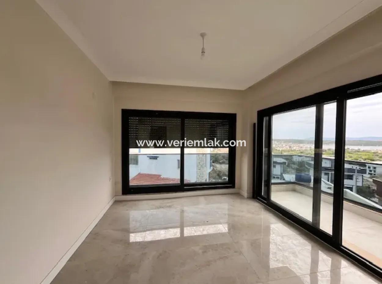 Villa Zu Verkaufen In Girlen District, Seferihisar Sığacık