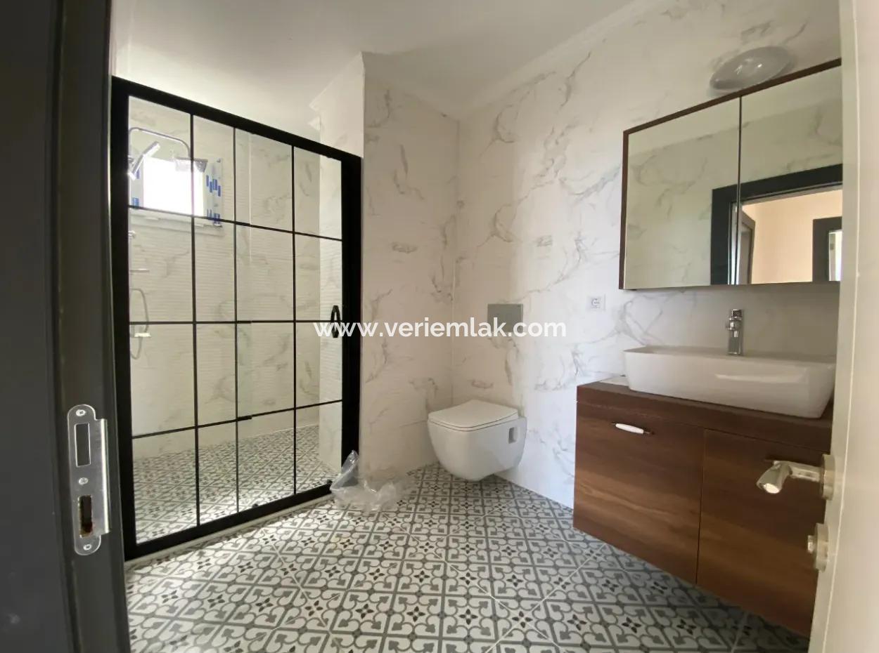 Triplex Villa Zum Verkauf Mit Meer- Und Naturblick Im Doğanbeyde-Komplex