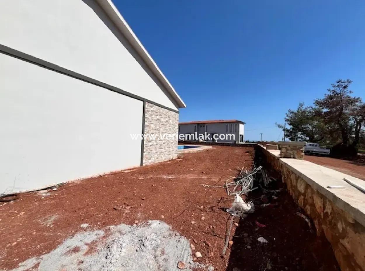 5 In 1 Luxusvilla Mit Pool In Kavakdere, Seferihisar