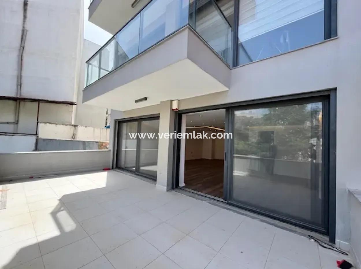 90M2, Offener Bereich, Terrasse, Zero Smart House Im Zentrum Von Seferihisar