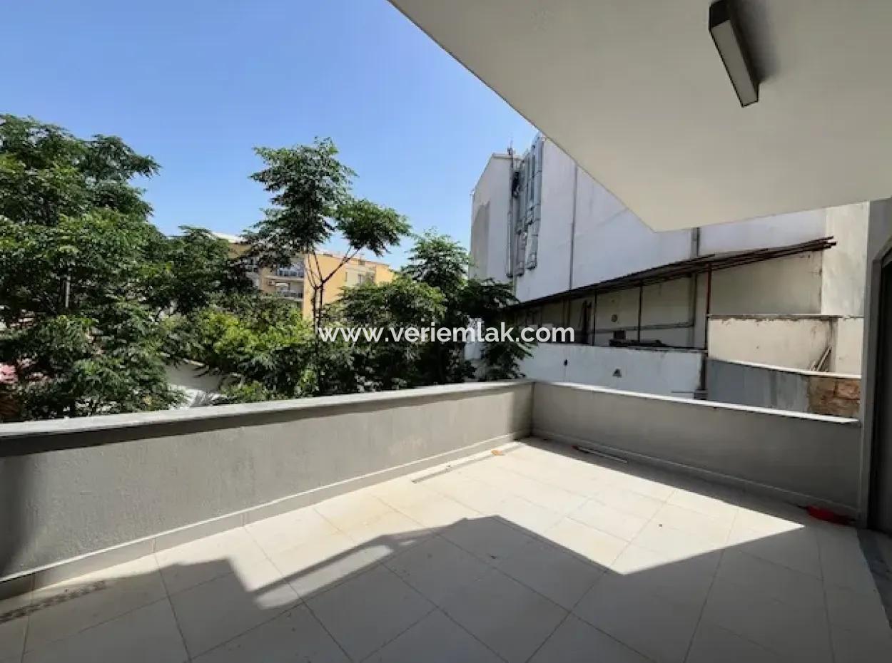 90M2, Offener Bereich, Terrasse, Zero Smart House Im Zentrum Von Seferihisar