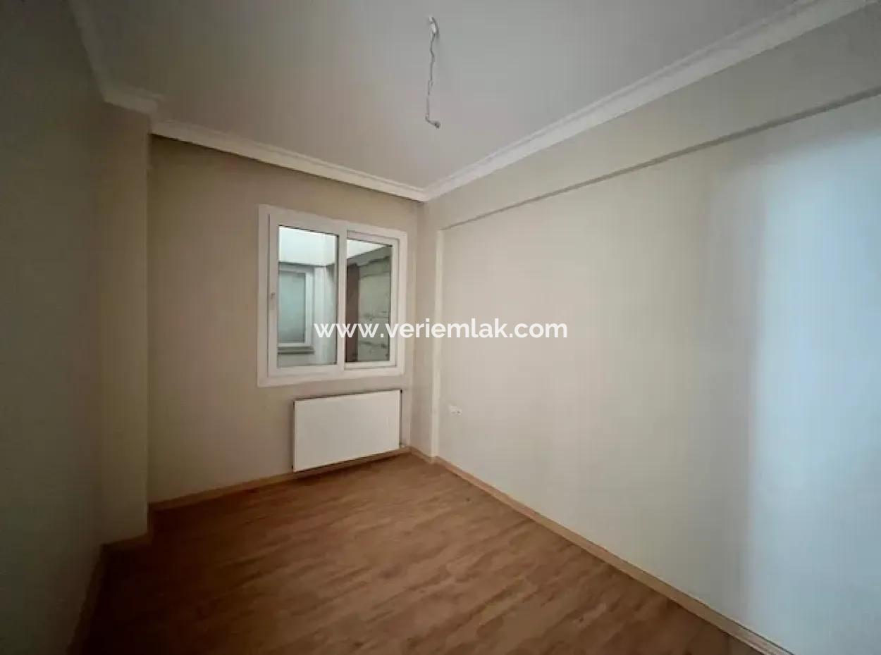 In Der Nähe Von Seferihisar Courthouse, Ecklage, Maisonette, 280M2, Wohnung Zum Verkauf Mit Geschlossener Küche