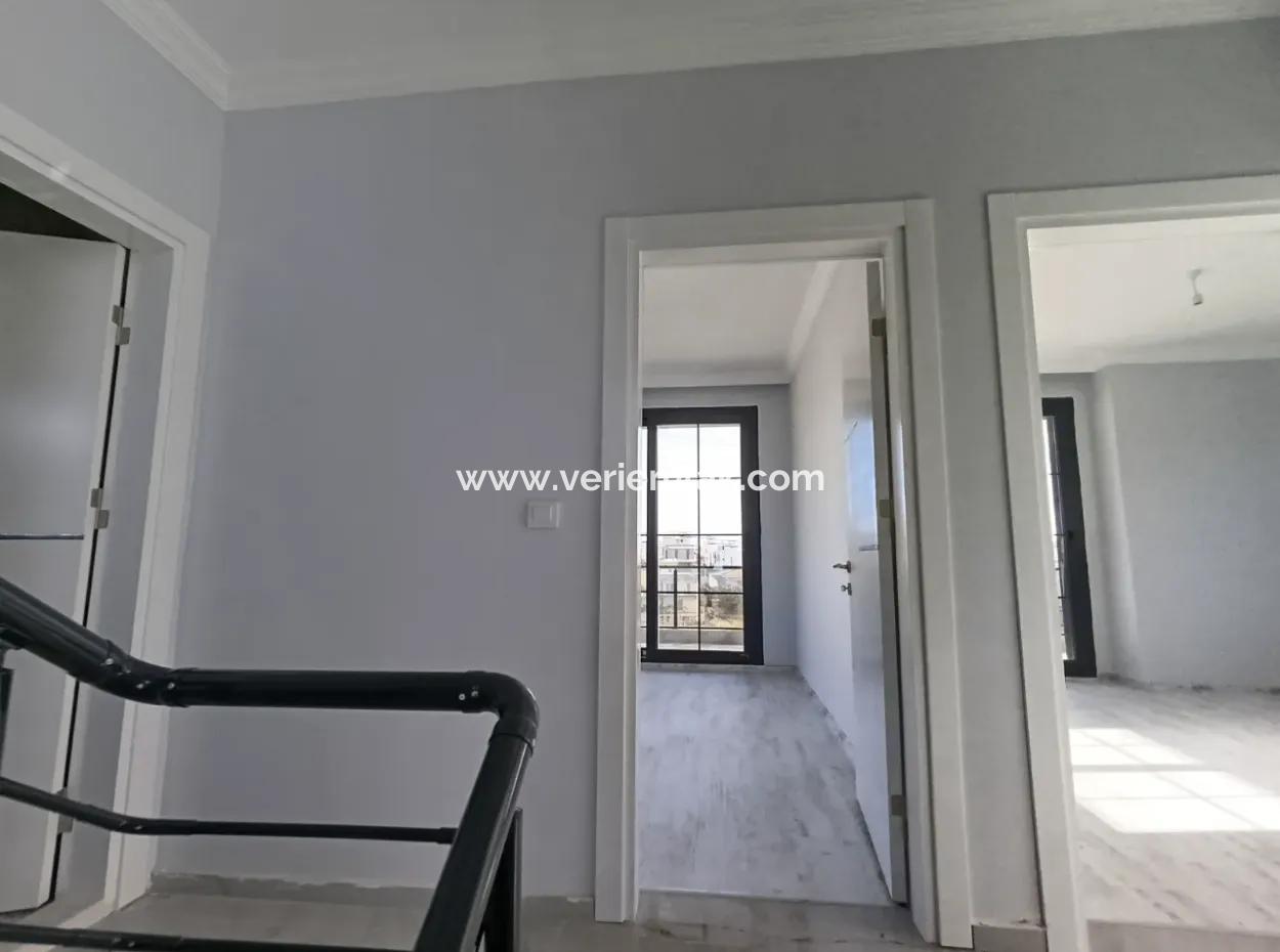 3 In 1, Zero Bargain Freistehende Villa In Elmastaş, Seferihisar