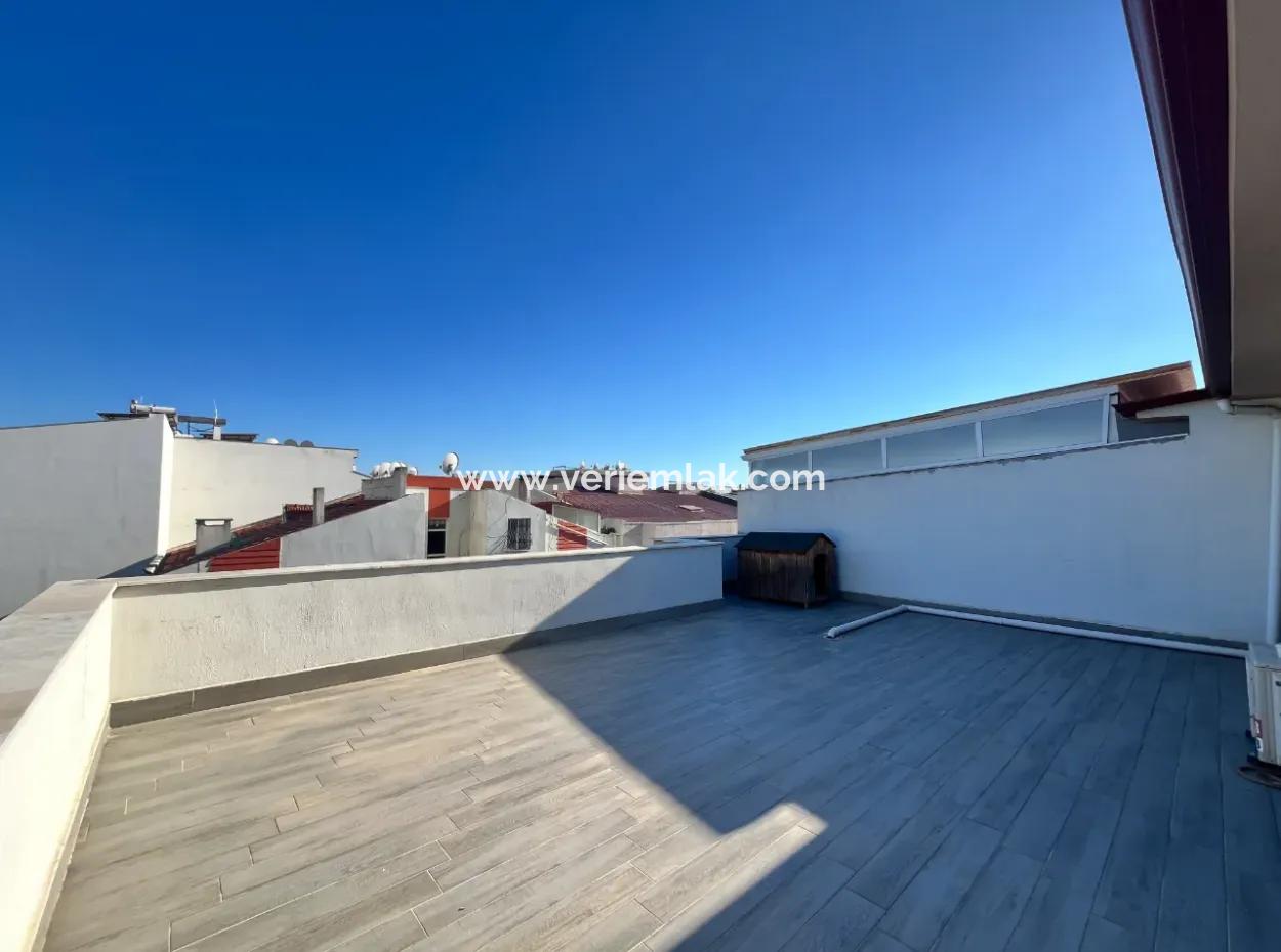 5 In 1, 240M2 Doppelterrasse Maisonette-Wohnung In Der Nähe Des Gerichtsgebäudes Von Seferihisar