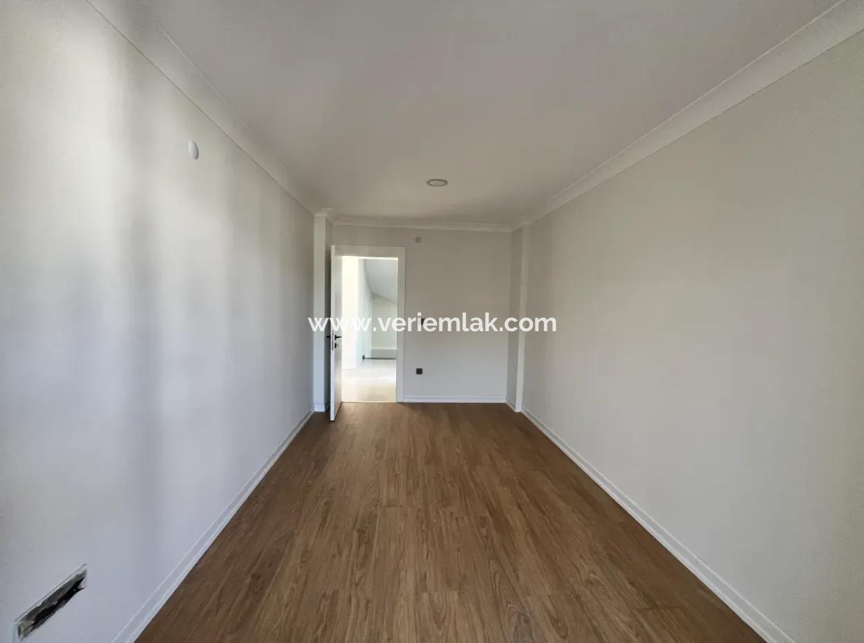 4 1.200M2 Freistehende Neubauvillen In Seferihisar Gözsüzler