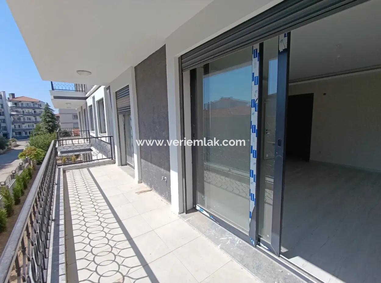 Investitionsmöglichkeit In Gözsüzler: Moderne Und Geräumige Wohnung!