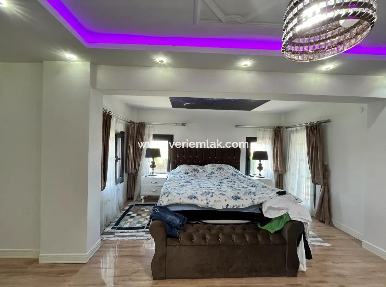 Freistehende Villa/Villa Zum Verkauf In Yesilkent Apartments