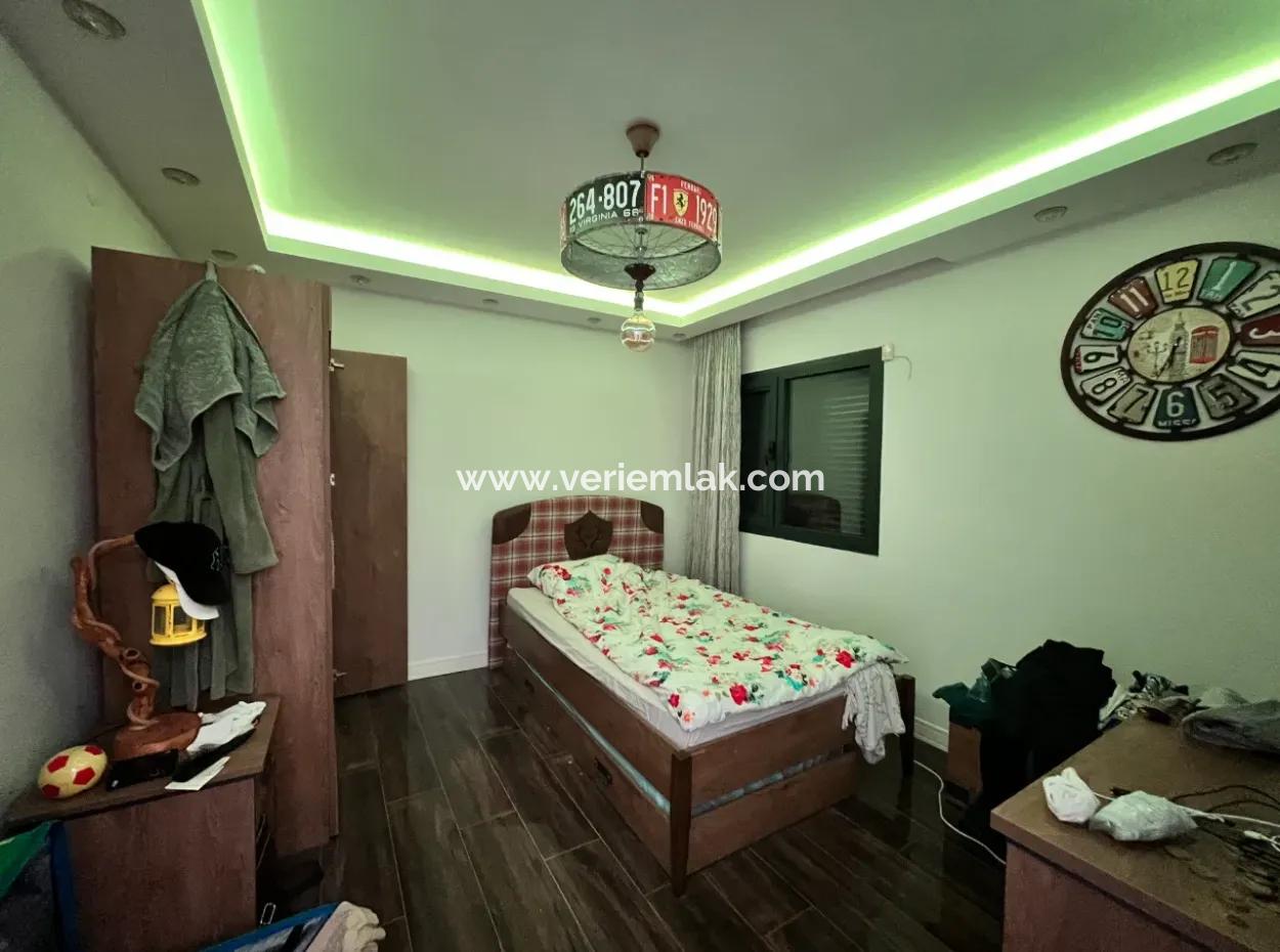 Freistehende Villa/Villa Zum Verkauf In Yesilkent Apartments