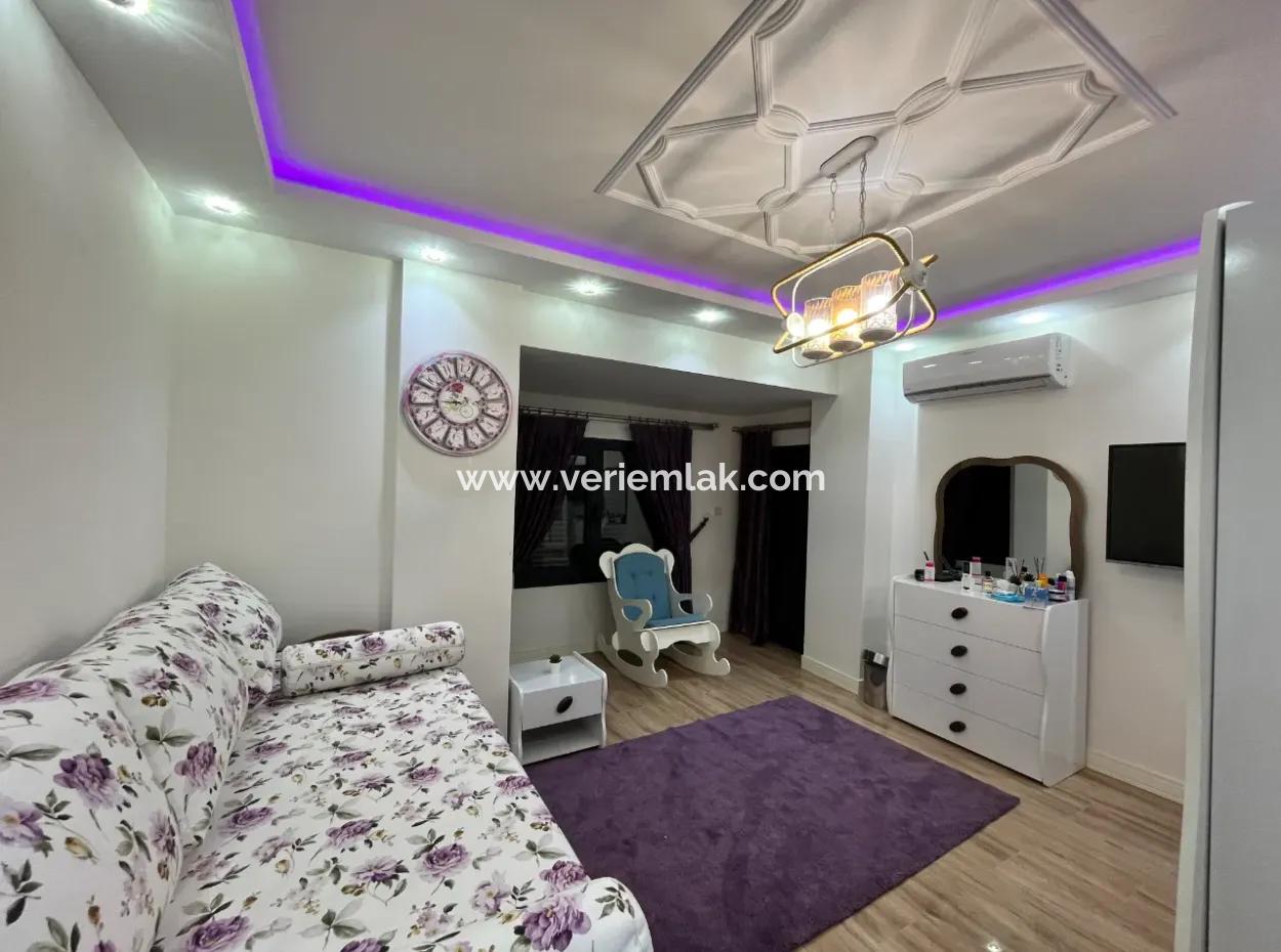 Freistehende Villa/Villa Zum Verkauf In Yesilkent Apartments