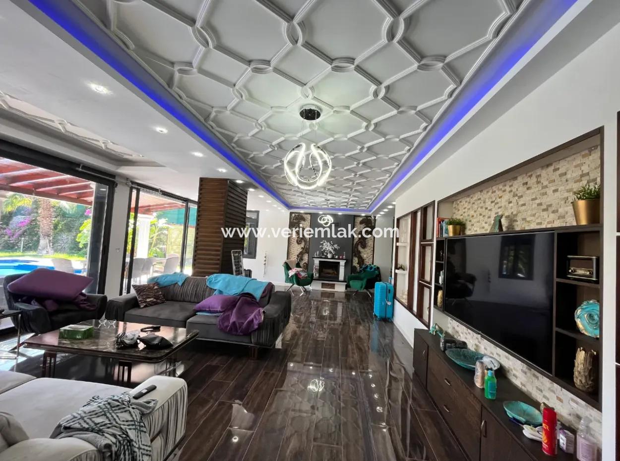 Freistehende Villa/Villa Zum Verkauf In Yesilkent Apartments