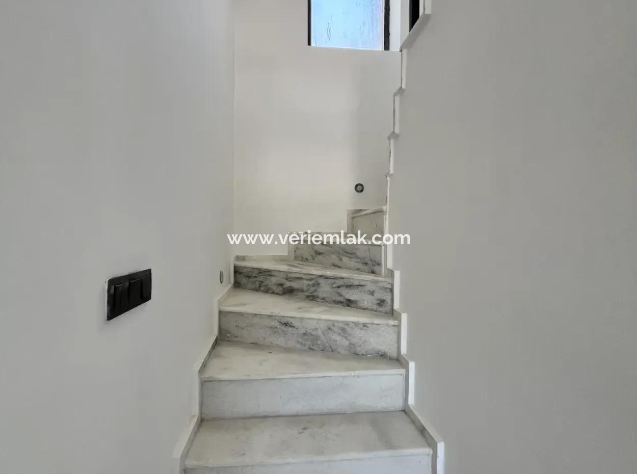 Luxusvilla In Seferihisar Haritacılar - In Der Nähe Des Meeres, Architektonisches Wunder