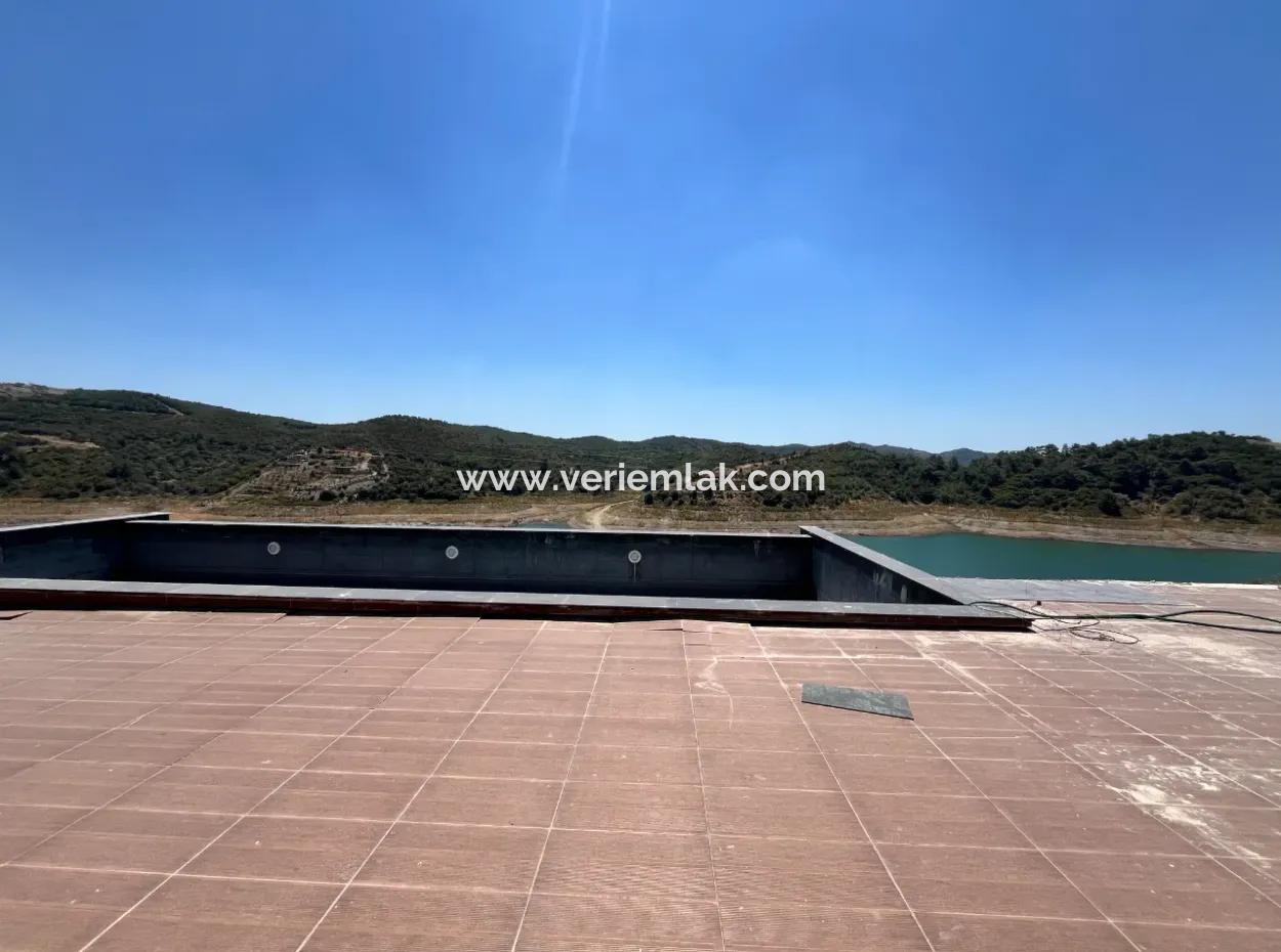 Einzigartige Villa An Der Straße Nach Beyler Village: 2400M² Grundstück Mit Tal- Und Staudammblick