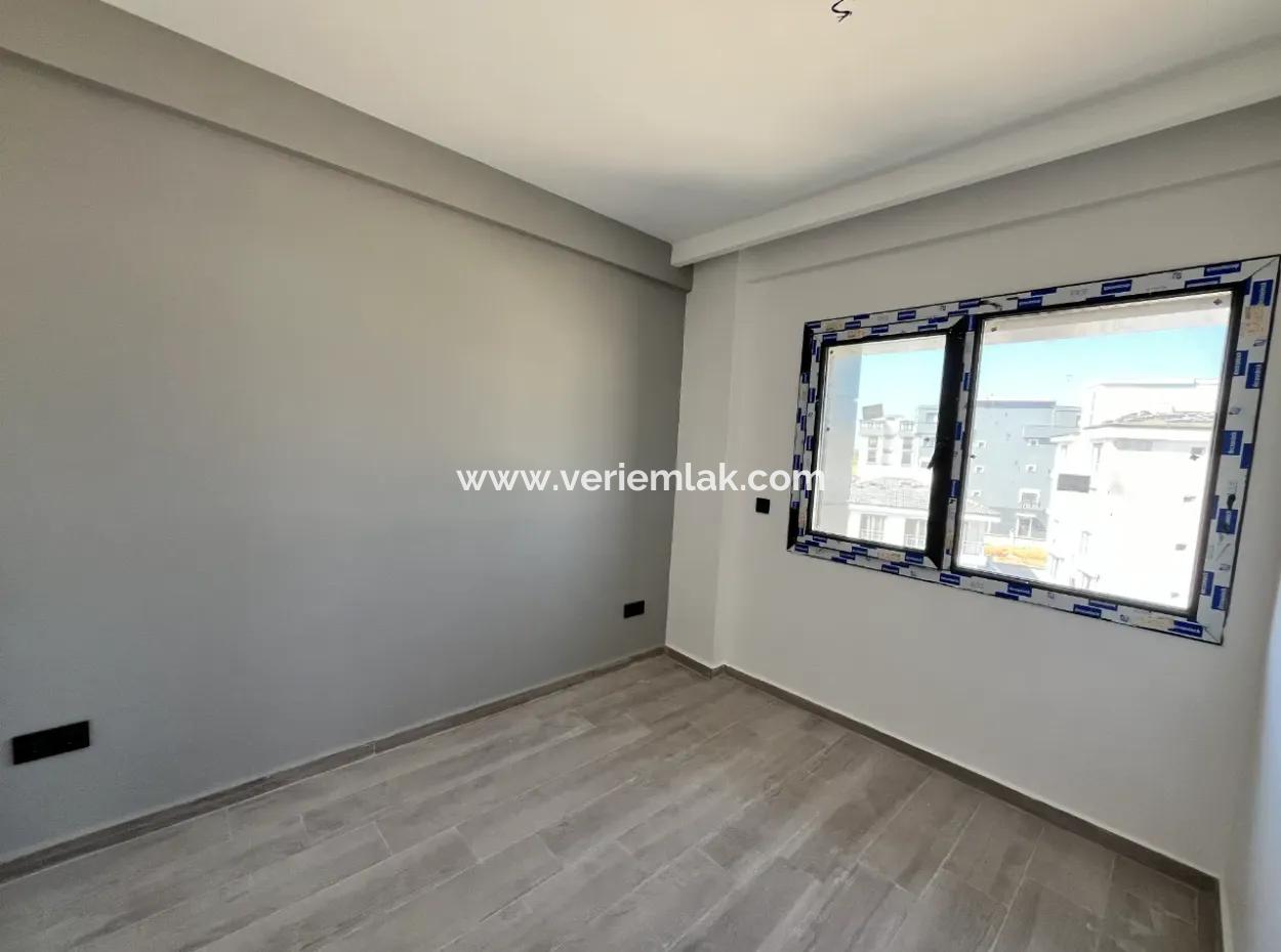 Investitionsmöglichkeit In Gözsüzler: Moderne Wohnung Mit Ecklage Und Terrasse Zu Verkaufen