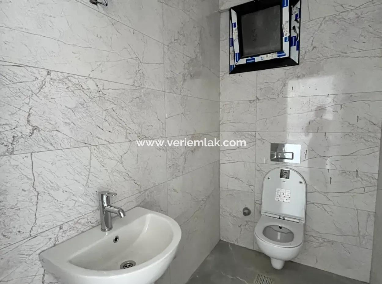 Investitionsmöglichkeit In Gözsüzler: Moderne Wohnung Mit Ecklage Und Terrasse Zu Verkaufen