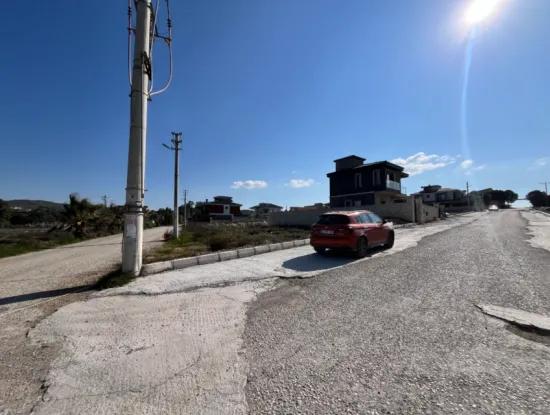 474 M² Villa Zoniertes Grundstück Mit Grünfläche Fassade Ecklage In Seferihisar Düzce Nachbarschaft