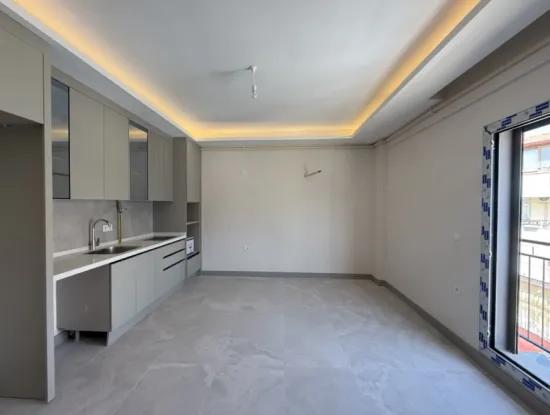 Treffpunkt Von Modernem Komfort Und Luxus: Wohnung Zum Verkauf In Seferihisar Çolakibrahimbey