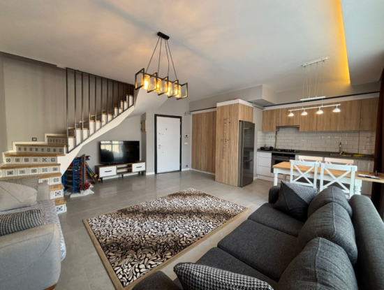 Duplex 2 1 Möblierte Wohnung Zu Vermieten In Einem Neubau In Alsancak Heroes!