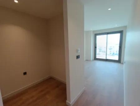 Am Eingang Von Seferihisar Warten Moderne Und Komfortable 2 1 Apartments Auf Sie!