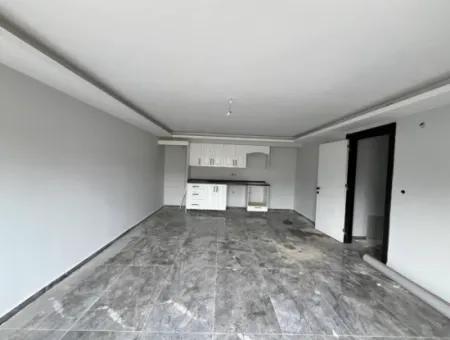 Eckparzelle 4 2 Luxusvilla In Seferihisar Gözsüzler!
