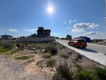 474 M² Villa Zoniertes Grundstück Mit Grünfläche Fassade Ecklage In Seferihisar Düzce Nachbarschaft