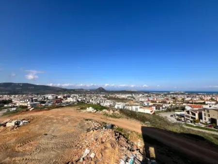 Einzigartiges Grundstück Mit Panoramablick Auf Das Meer Im Bezirk Güzelbahçe Mustafakemal Paşa!
