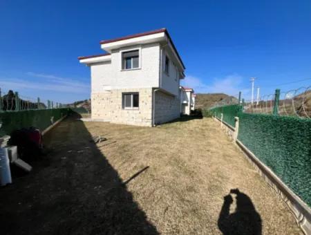 Freistehende Villa 4 1 Zum Verkauf In Einem Boutique-Grundstück In Der Bucht Akarca Orşal