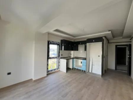 Null Wohnungschance In Seferihisar Camiikebir Nachbarschaft