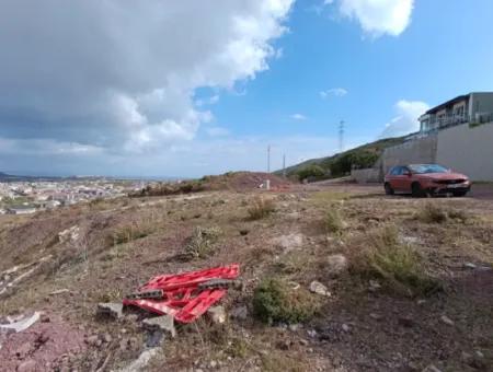 Eckgrundstück, Grundstück Zum Verkauf In Güzelbahçe Yelki Mit Meer- Und Stadtblick