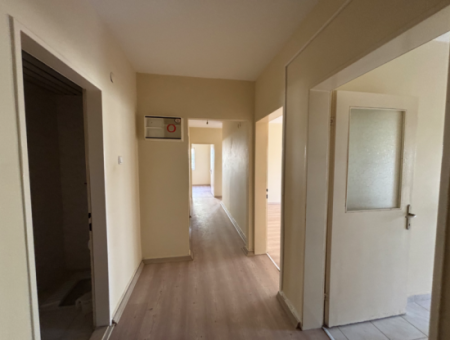3 1 Wohnung Zu Verkaufen Mit Balkon In Seferihisar Toki Residences